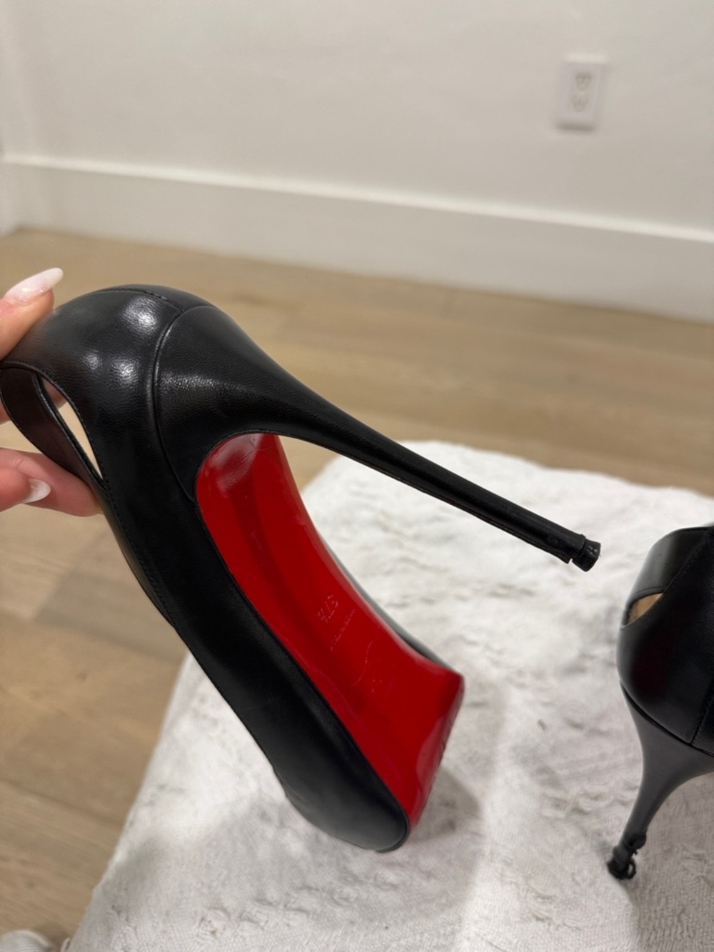 Christian Louboutin Academia Black Leather Peep-Toe Stiletto with Red Sole 37.5 - Picture 6 of 11